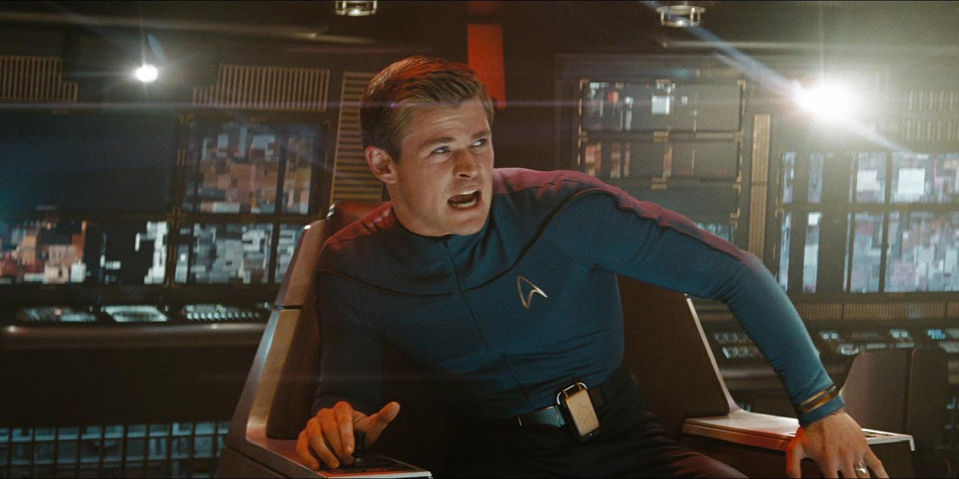 The Reason Hemsworth Left Star Trek 4 Is What's Wrong With the Movies