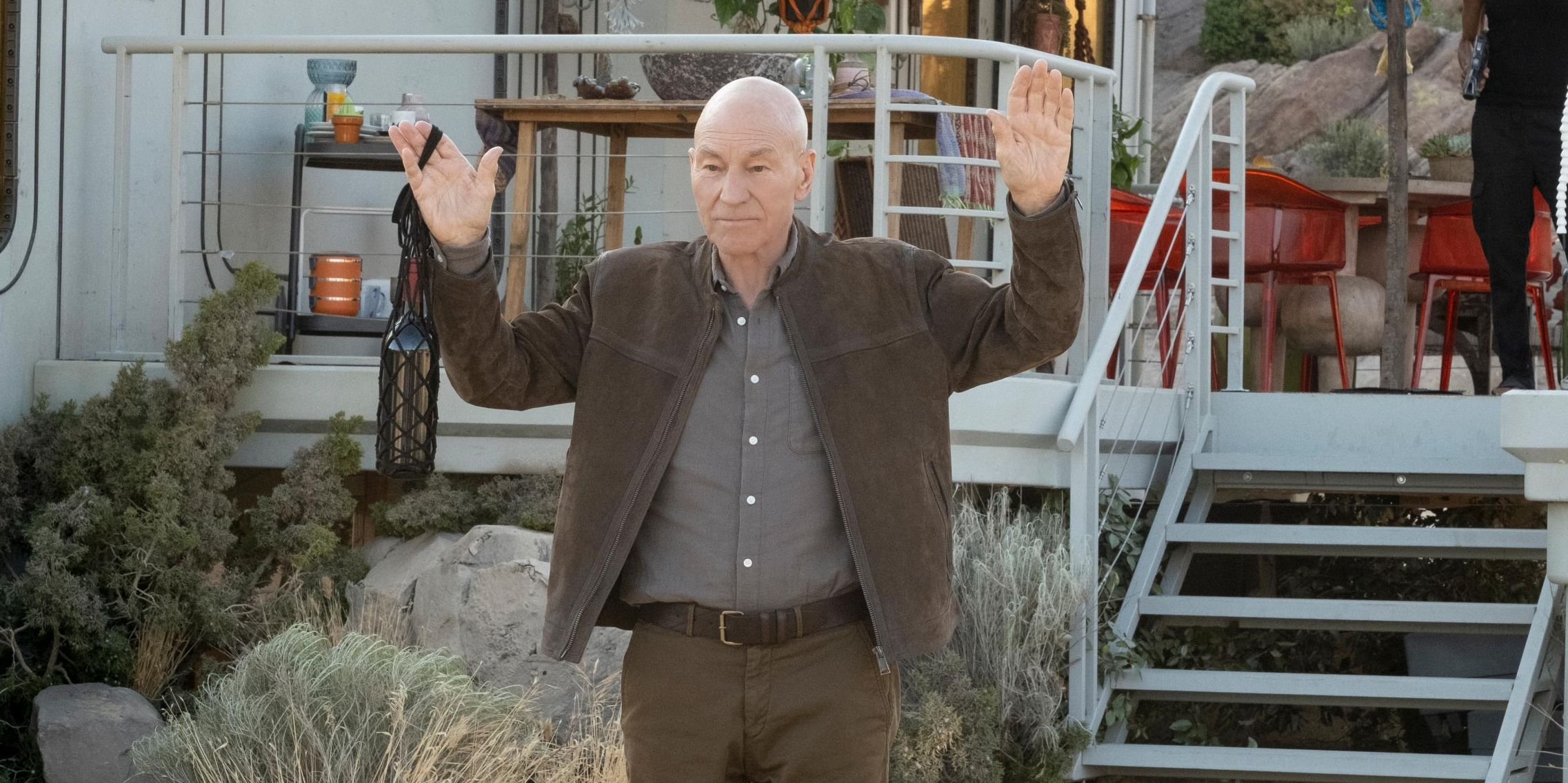 Star Trek: Picard 'engages' critics in first reviews